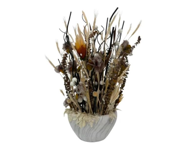 DRIED FLOWER ARRANGEMENTS